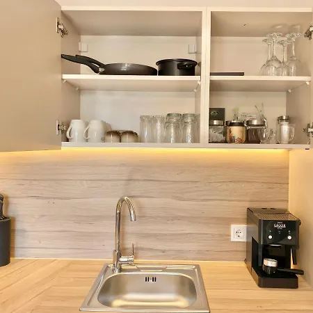 Business & Family For 6 Guests With Free Parking