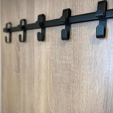 Apartman Business & Family For 6 Guests With Free Parking *