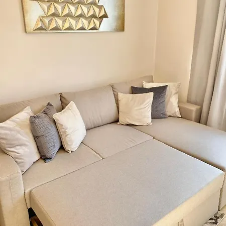 Business & Family For 6 Guests With Free Parking סטרה זגורה